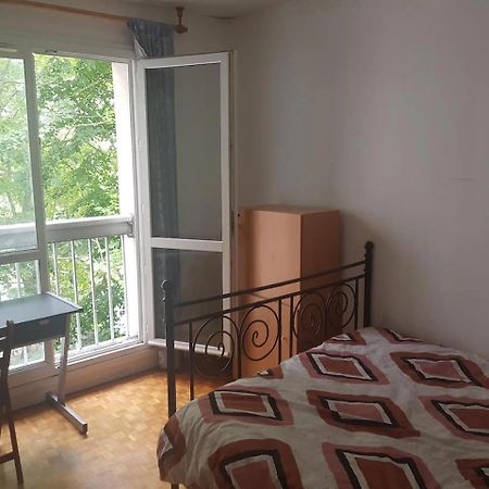 נואזי-לה-גראן Une Chambre Privee Entre Paris Et Disneyland מראה חיצוני תמונה